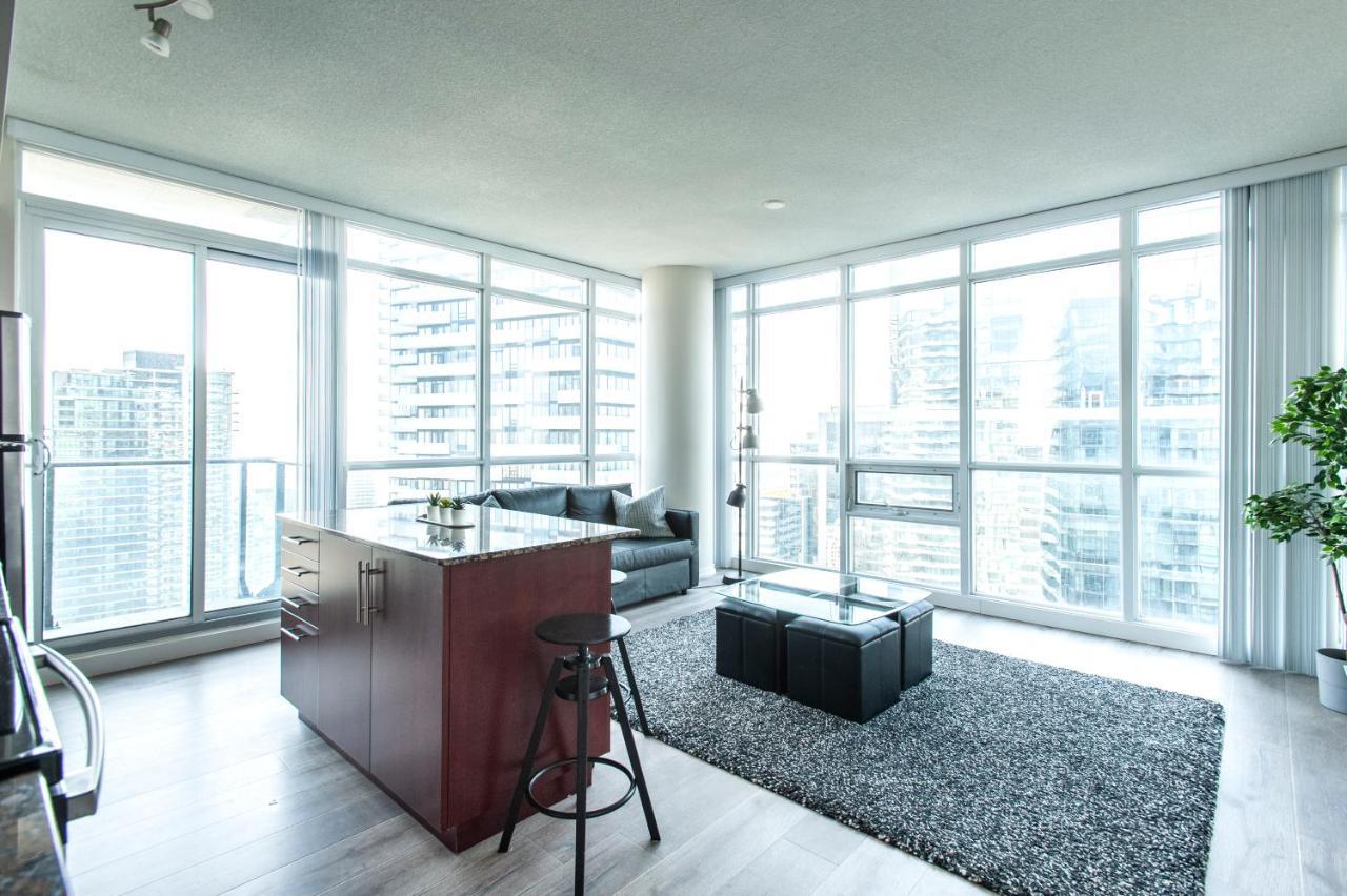 Apartment Downtown Two Bedroom With Amazing View, Free Parking